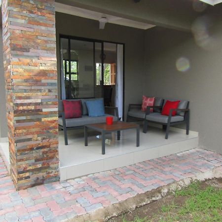 Pafuri Gate Guesthouse Mabalingwe Game Reserve Dış mekan fotoğraf